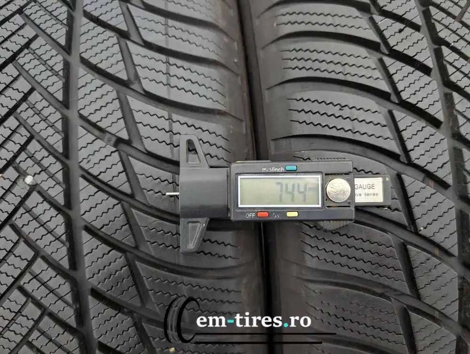 SET 4 Anvelope Iarna 235/50 R19 BRIDGESTONE Blizzak LM001 99H