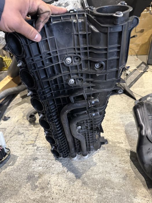Всмукателен колектор bmw b58 340i 440i 240i бмв б58 f30 f32 f36