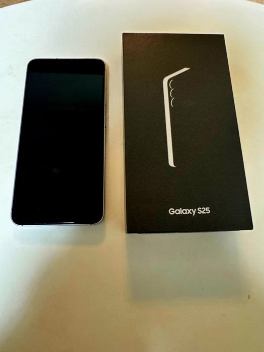 Samsung Galaxy S25 5G 12 ГБ/256 ГБ серебристый