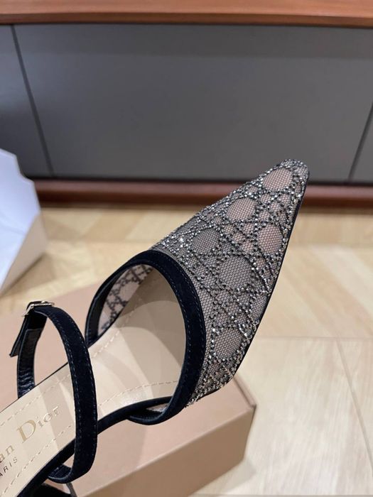 Pantofi Christian Dior