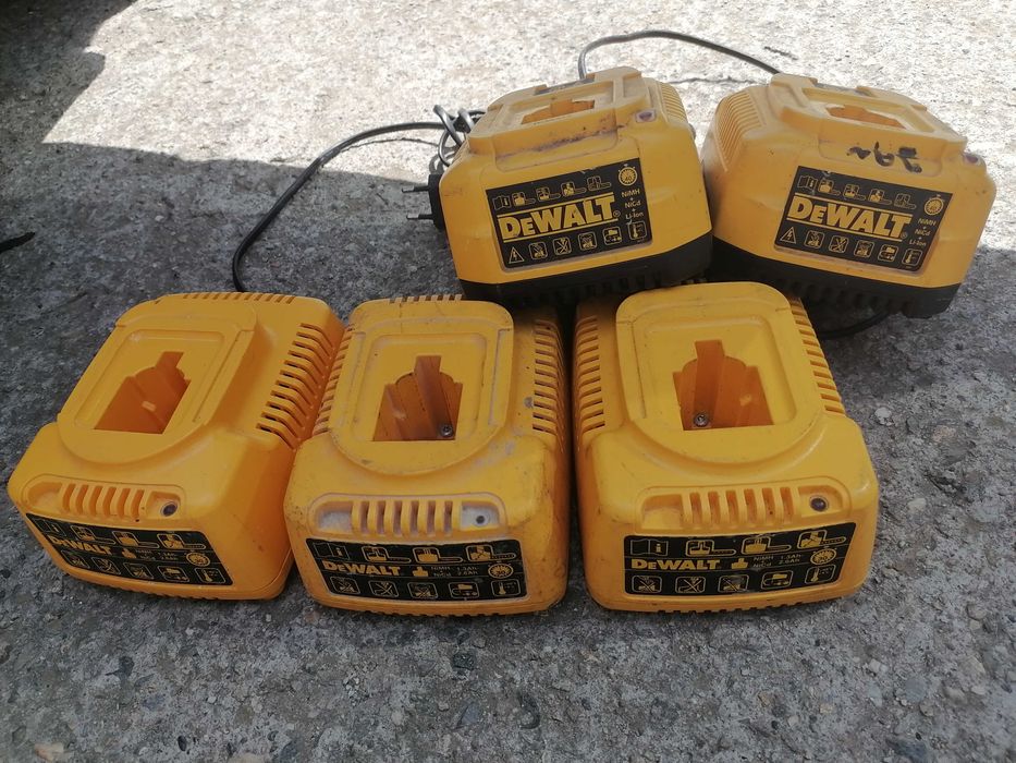 Incarcator Dewalt 18V Nicd si Li-on