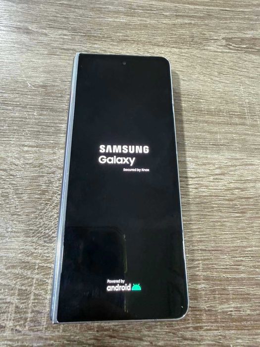 Samsung Z fold 5 265/12gb