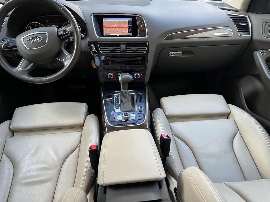 AUDI Q5-QUATTRO-S-LINE an 2016/2.0tdi-190cp/AUTOMAT/Nr.Roșii/IMPECABIL