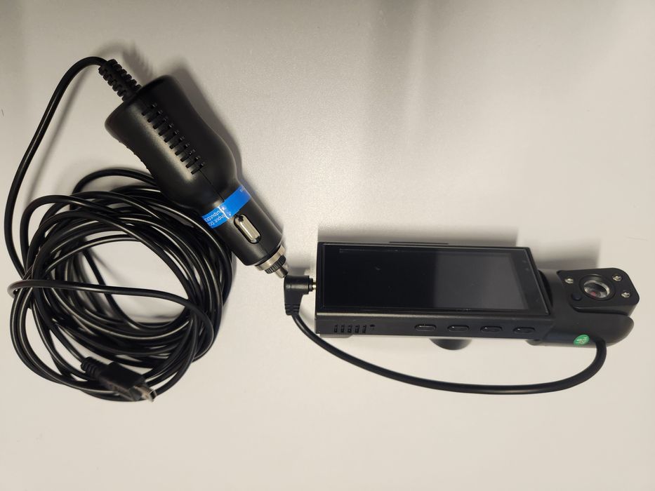 Vand camera auto dubla full hd