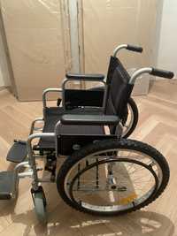 Срочно продам инвалидную кресло-коляску, в хорошем состоянии