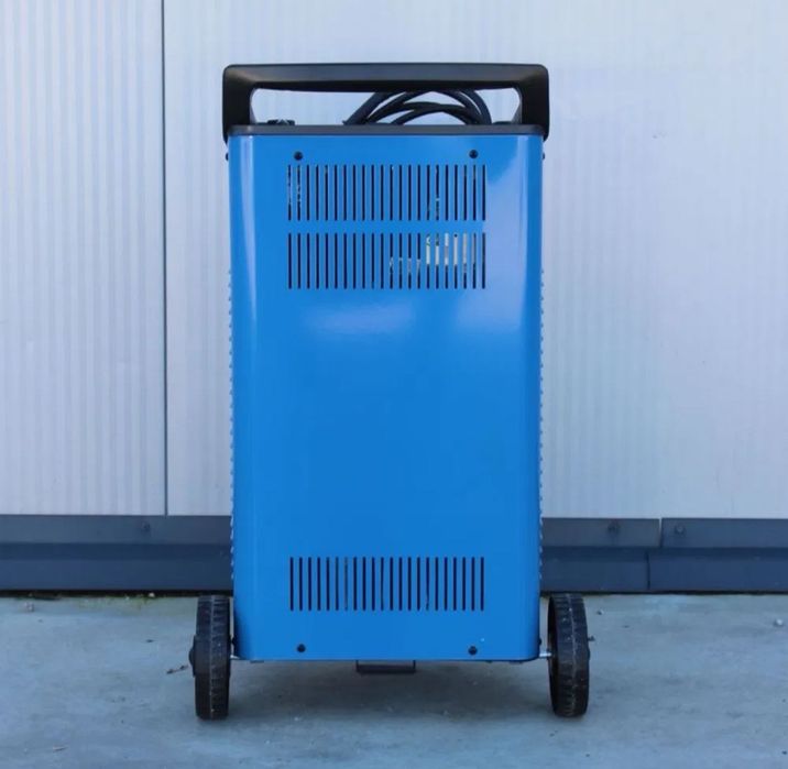 Професионално зарядно и стартово устройство 12V/24V – 55A / 600A