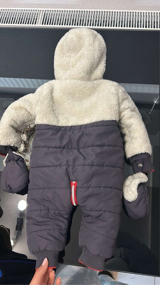 Космонавт River Island