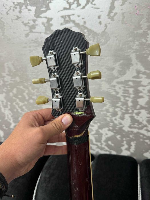 Epiphone Hummingbird за ремонт или реставрация