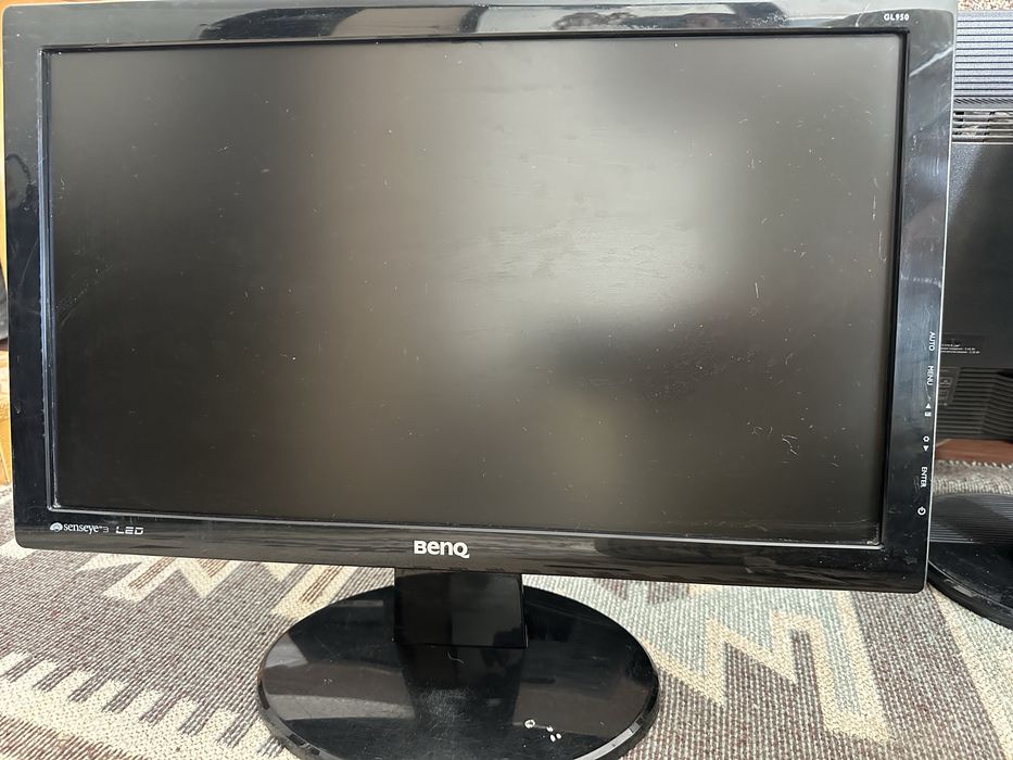 Компьютерные мониторы разного вида