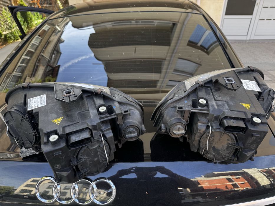 Комплект фарове биксенон Audi A3 8p А3 8п bixenon xenon