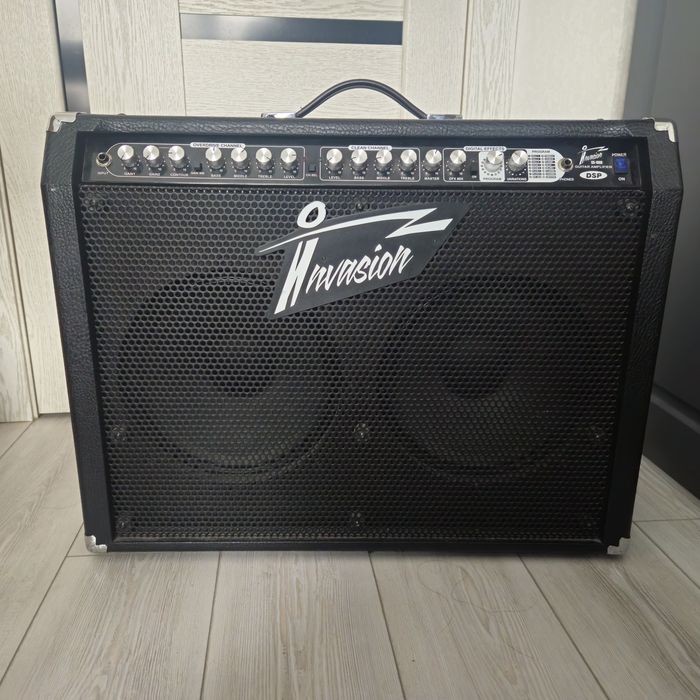 Комбо усилитель invasion
