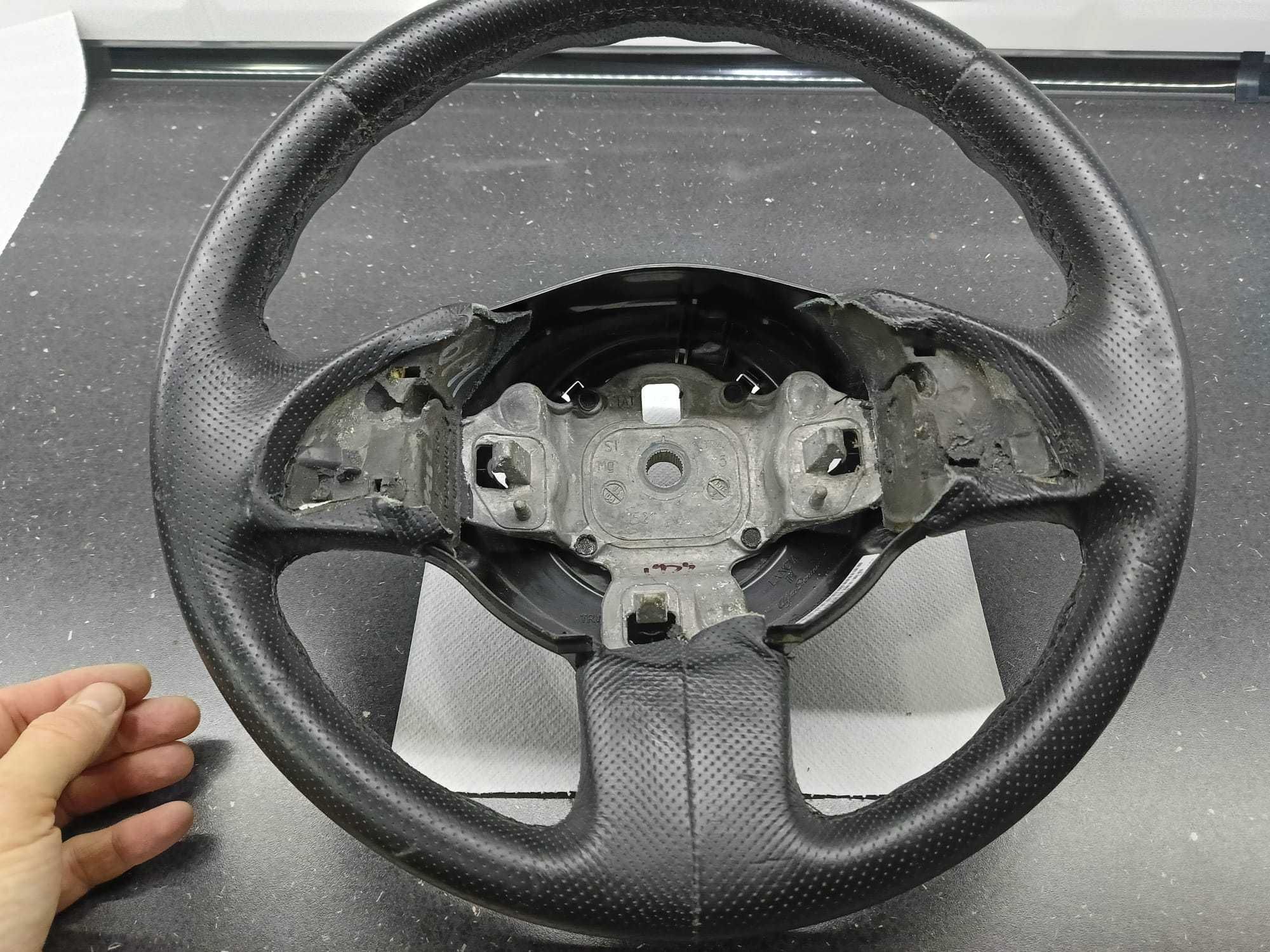 Volan Fiat Bravo 2 stare foarte buna
