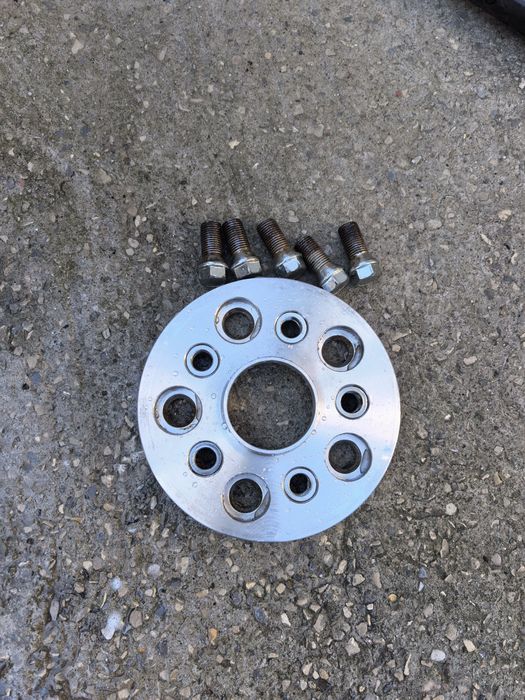 BBS Джанти с летни гуми + фланци.