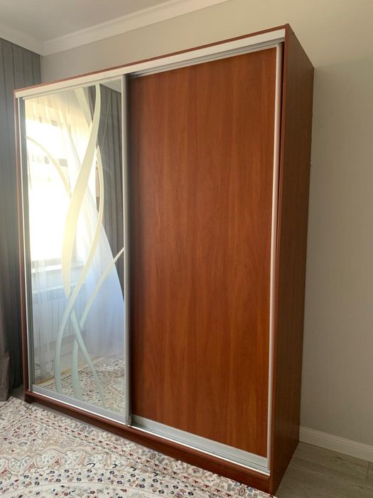 Купейный шкаф, жағдайы жақсы