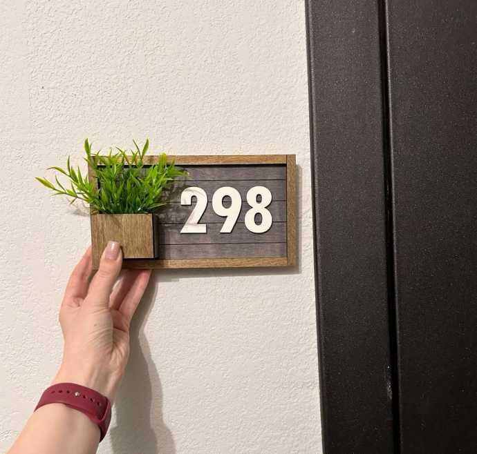 name plate, xona nomini yozib berish xizmati