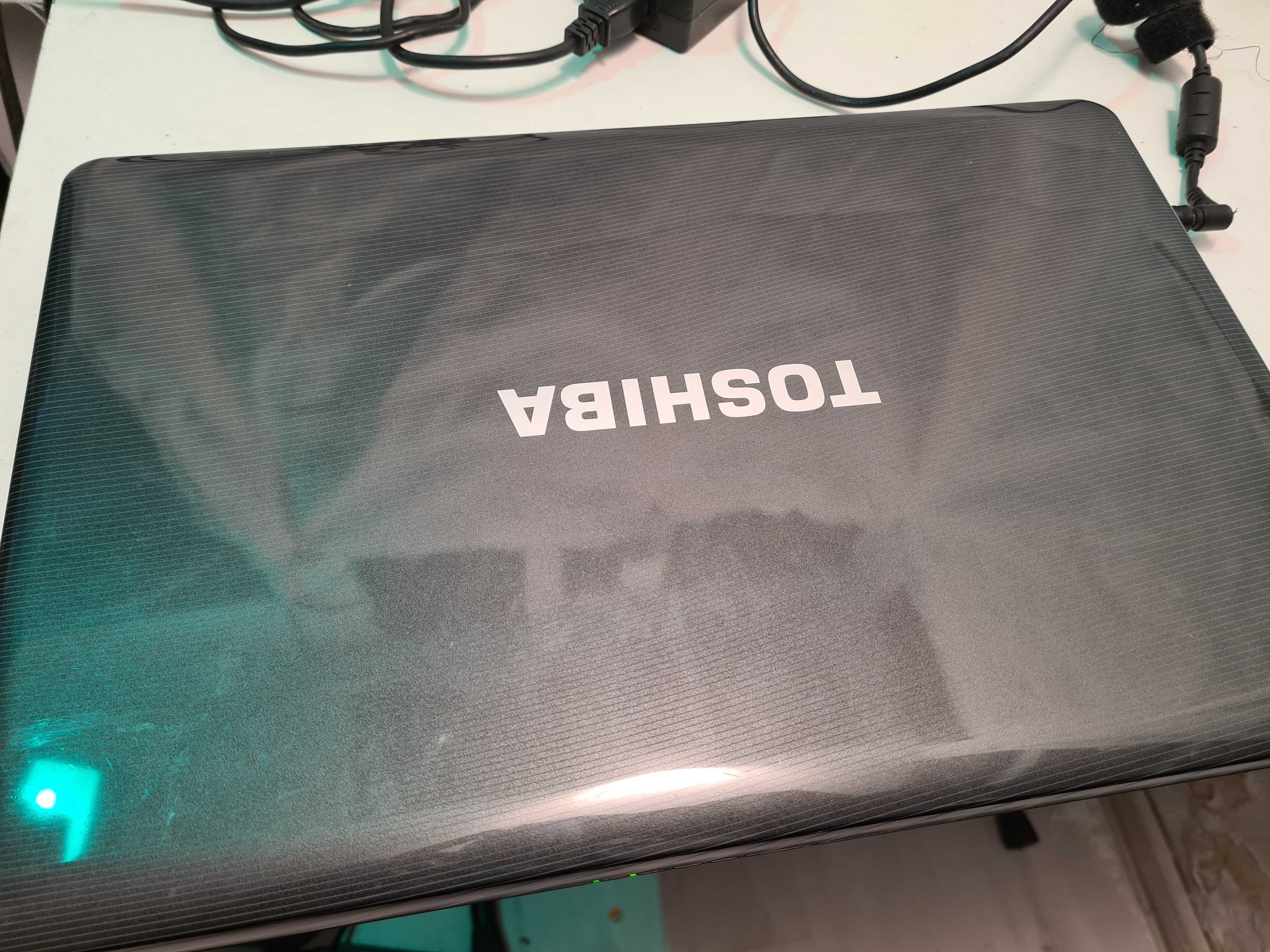Dezmembrez Laptop Toshiba Satellite Pro Intel i3 L550-17Q