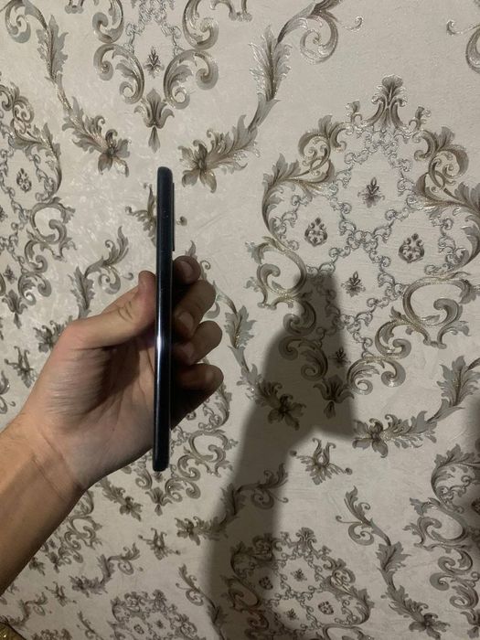 Sotiladi Samsung s20+ 5g