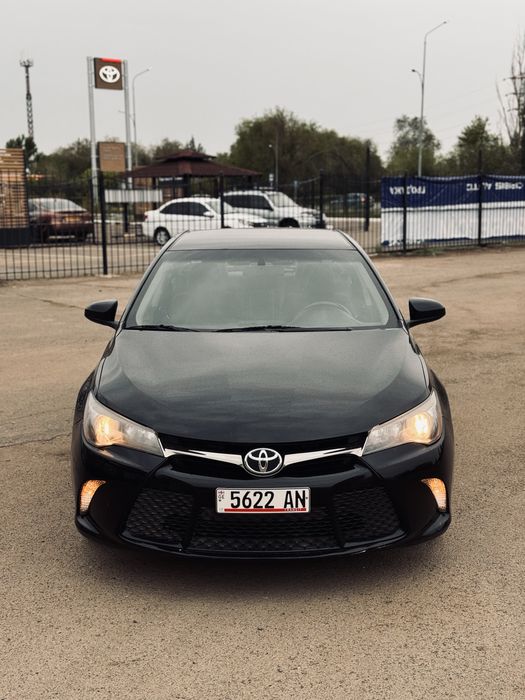 Продается машина toyota camry 55