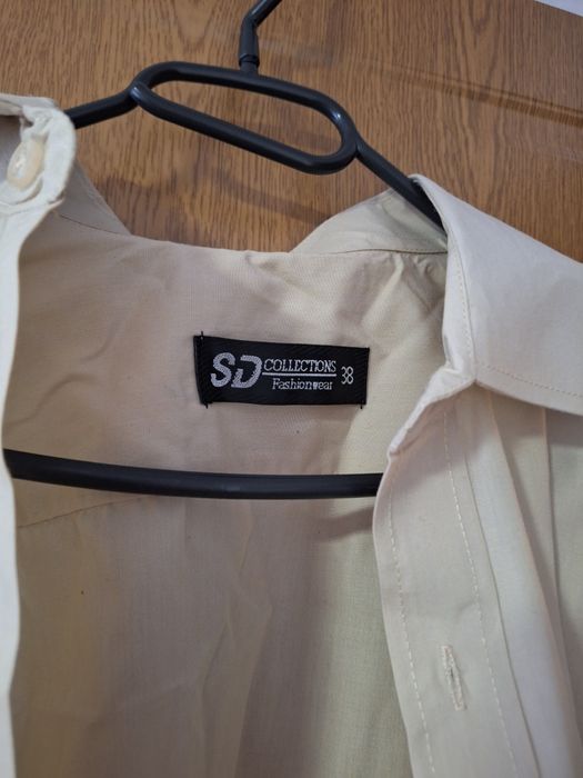 Cămașă de bărbați, nouă