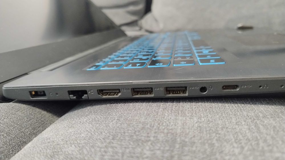 Laptop Lenovo IdeaPad L340 Gaming (pentru piese)