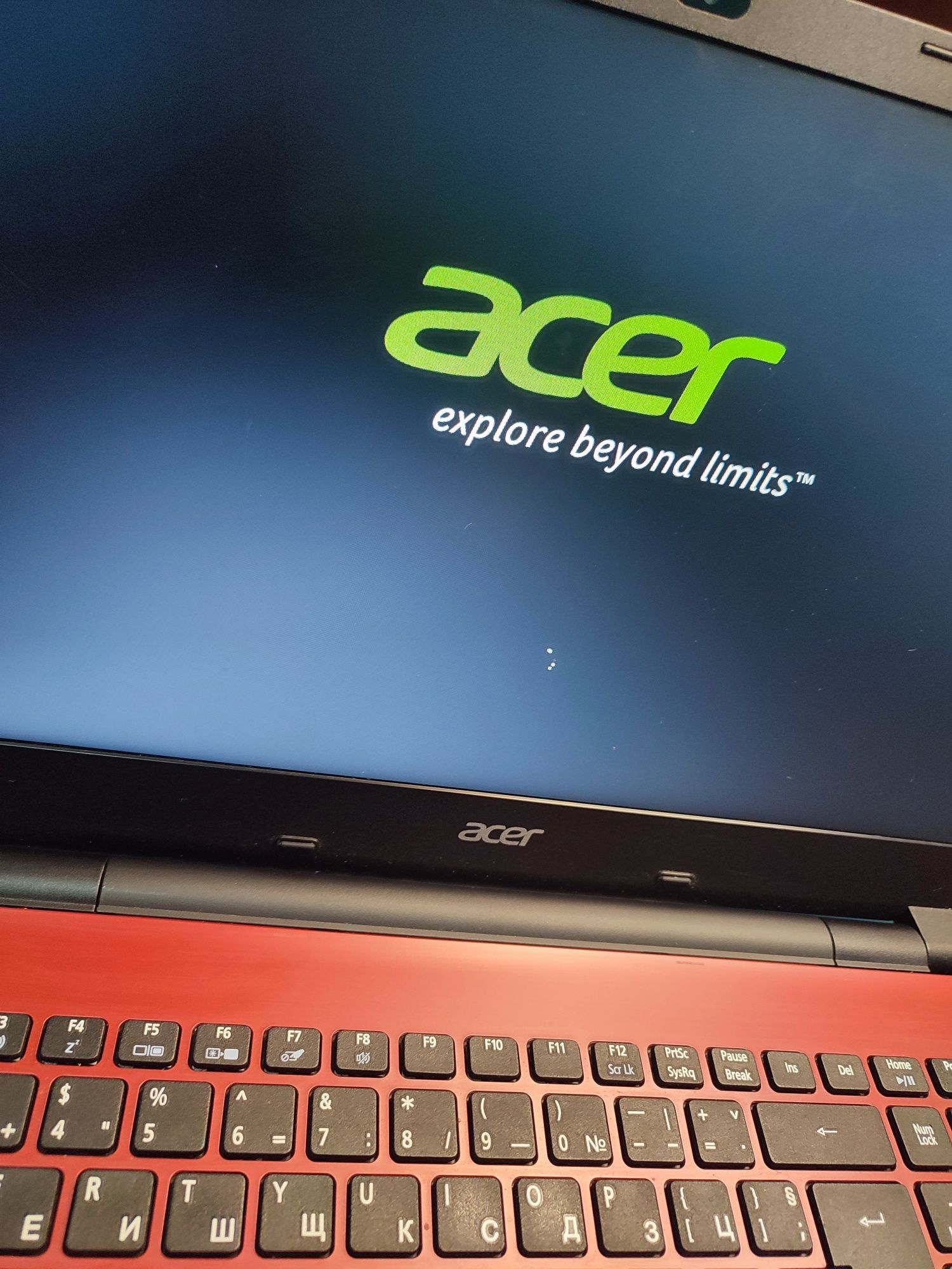 Acer E 5 511 SSD, 8 RAM, Гаранция. Топ оферта