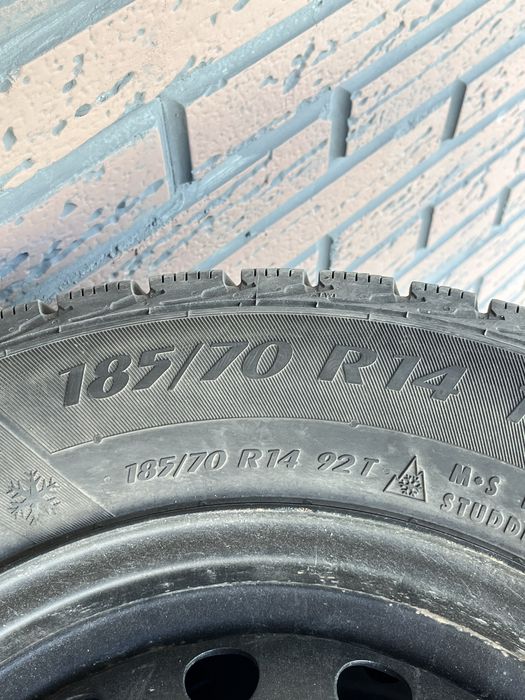 Продам зимние шины Matador 185/70/R14 с дисками