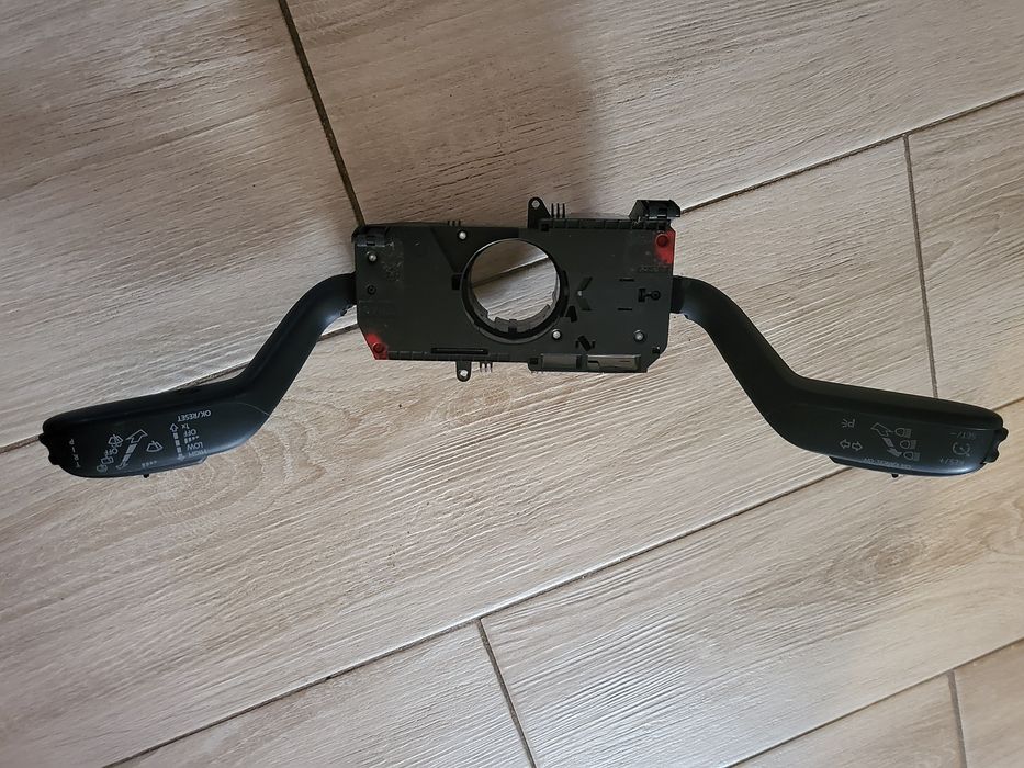 Vând blok semnalizare seat ibizza