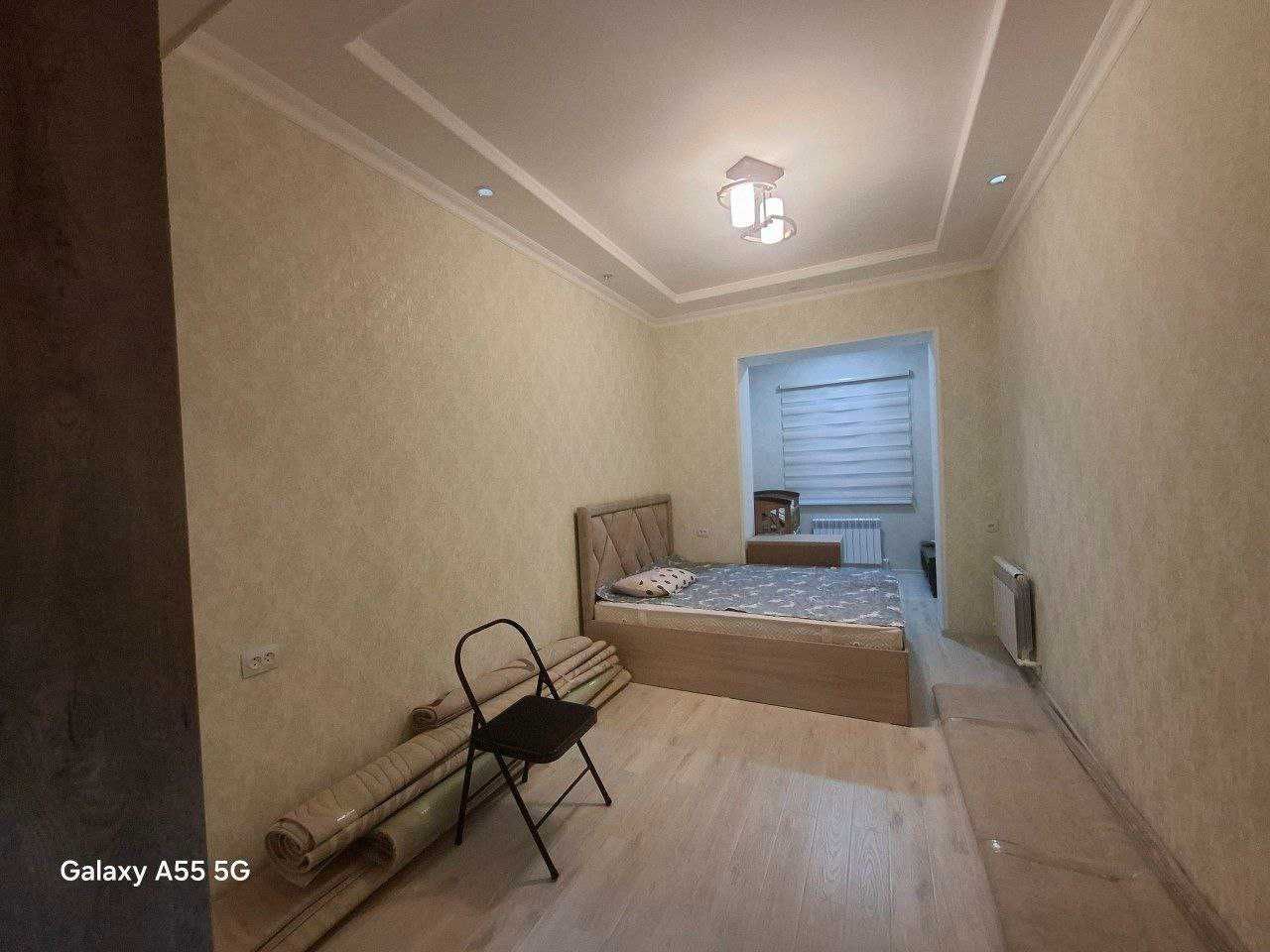 Продаётся квартира в Мирзо-Улугбекском районе ( Карасу 6 ).