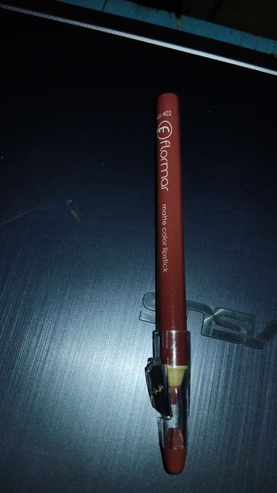 Flormar Matte Color карандаш