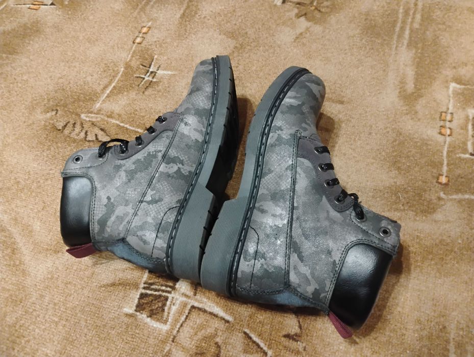 Почти нови топли Дамски Боти Runners 37 ми номер Сиви, Еко кожа, Полар