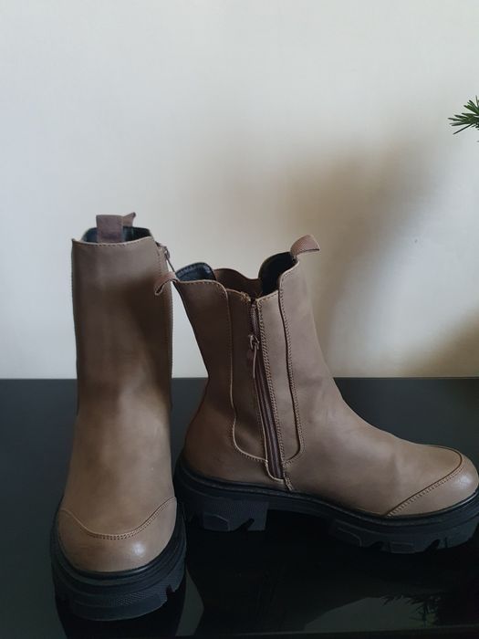 Ghete elegante damă nr 41