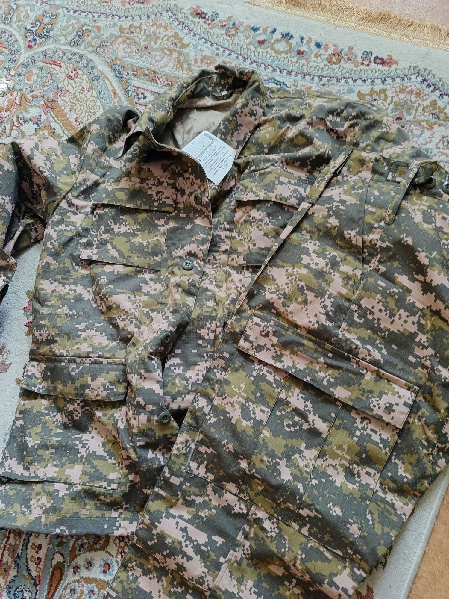 Продам военную форму