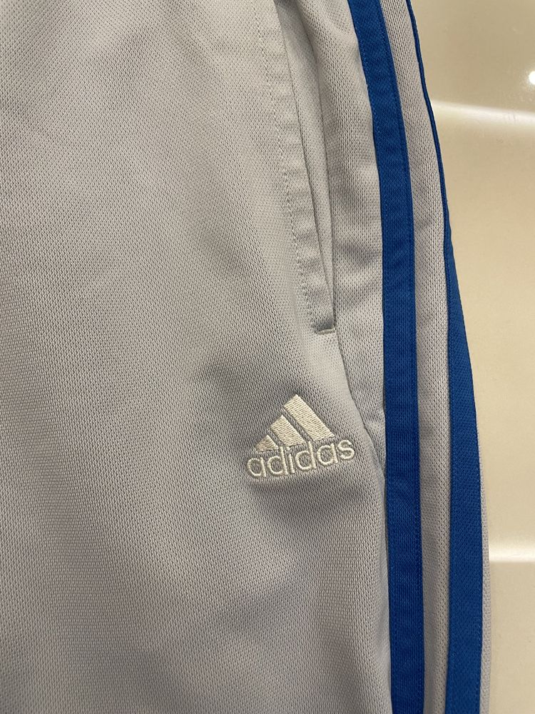 Adidas анцуг 100% original