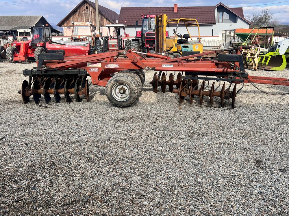 Disc greu de 3,30 m Gregoire Besson