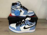 Air Jordan 1 UNC
