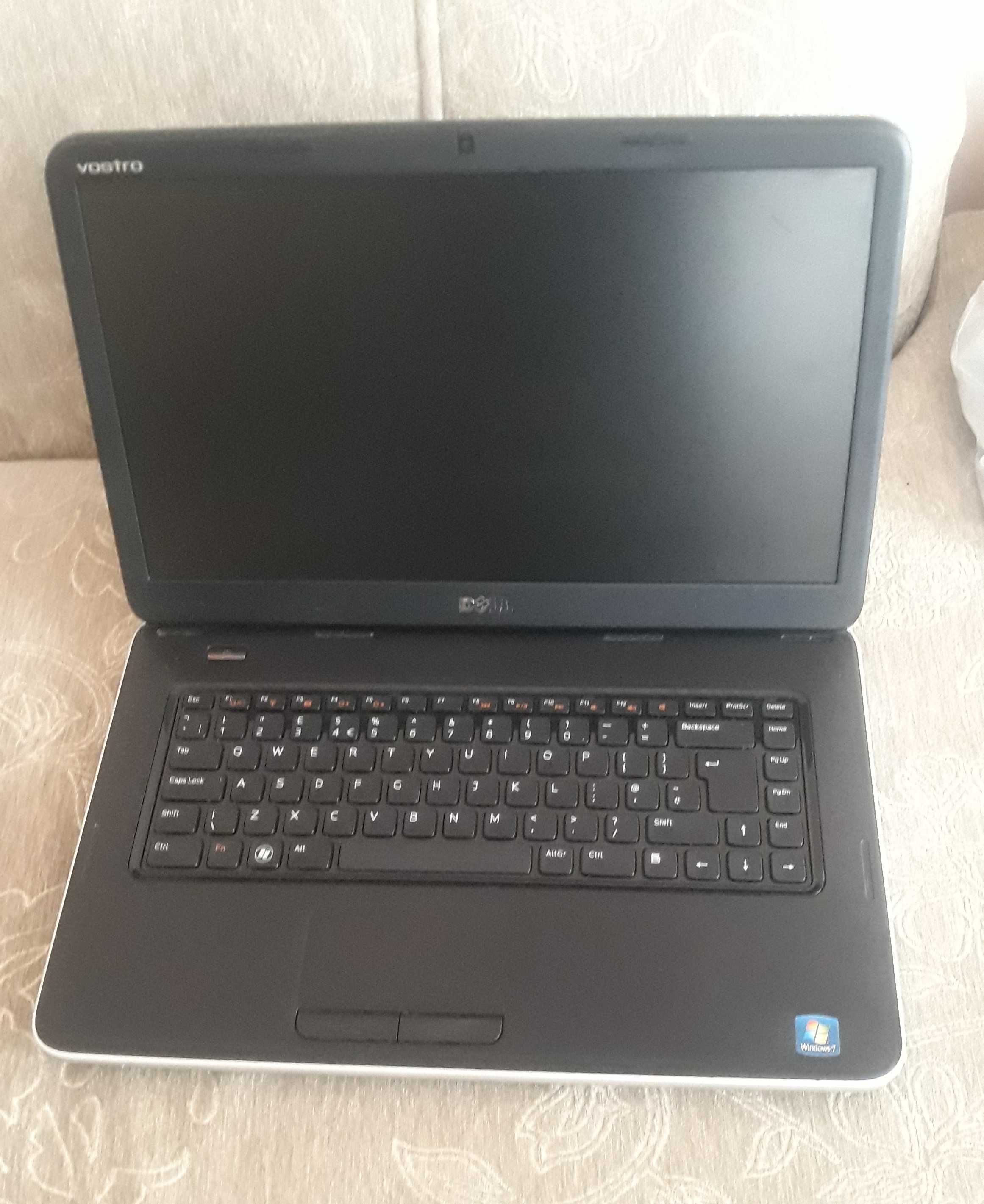 Лаптоп Dell Vostro 1540