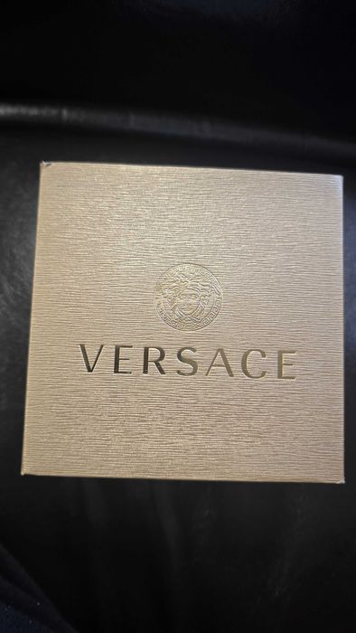Часовник Versace