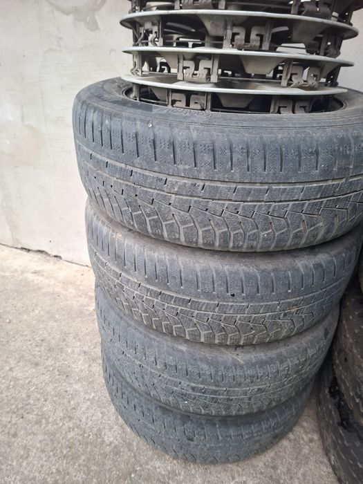 Anvelope iarna sharan cu jante R 16