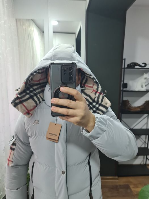 Geaca Burberry marimea XL