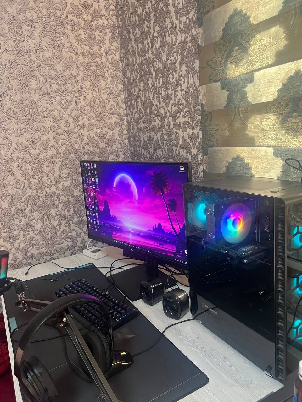 i5-12400F/RX580 8GB/16GB RAM/SSD/Монитор 27дюм 280Hz деярли йенги