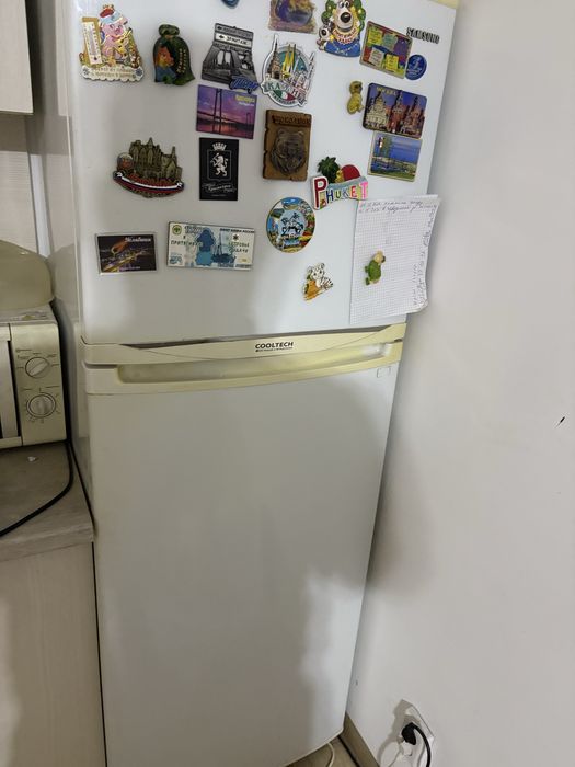 Продам холодильник