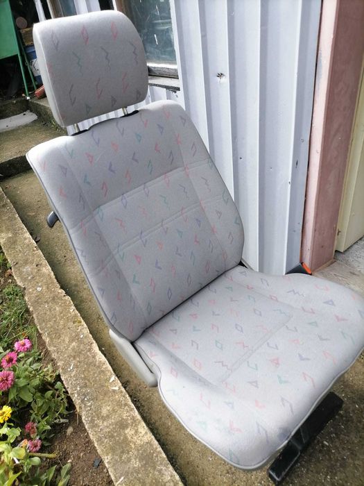 Седалка средна за т4 сгъваем