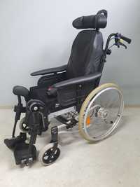 Fotoliu rulant/Carucior pentru persoane cu dizabilitati.