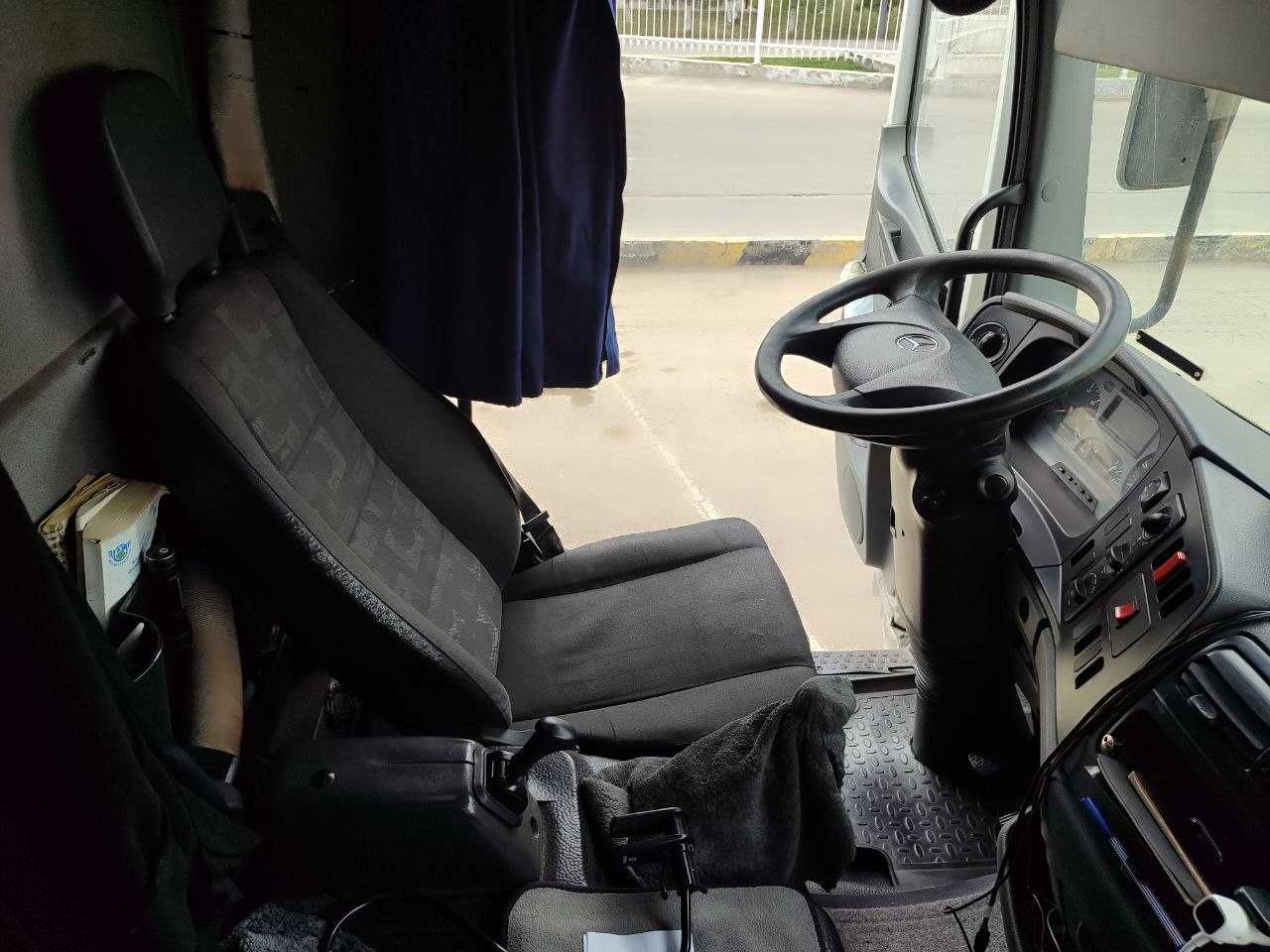 Паровоз MERCEDES BENZ ATEGO 822L с прицепом TRAMP NRAIL срочно
