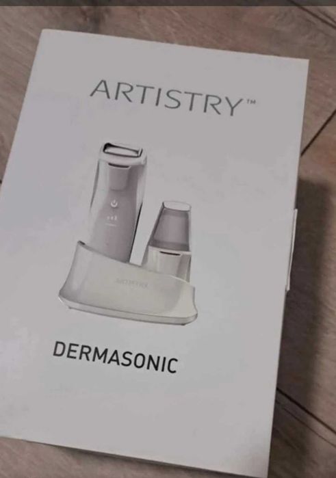 Dispozitiv Dermasonic, ARTISTRY, Alb, cu ultrasunete, 30 000 Hz