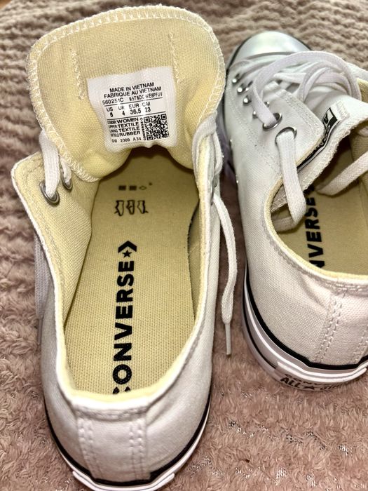 Converse albi noi fara cutie