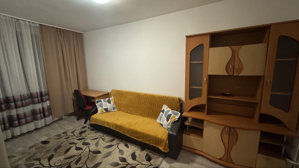Apartament de închiriat 3 camere