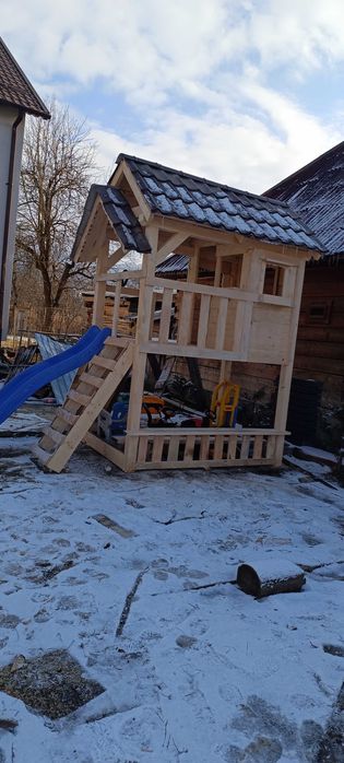 Căsuța de joaca pentru copii.