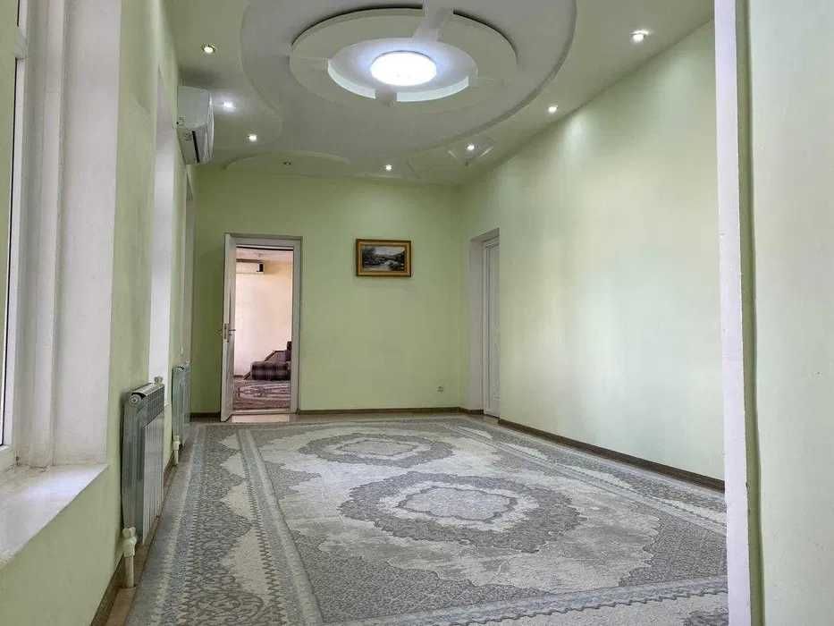 Срочно сдается дом,6 комнат,9 соток. Учтепинский район.