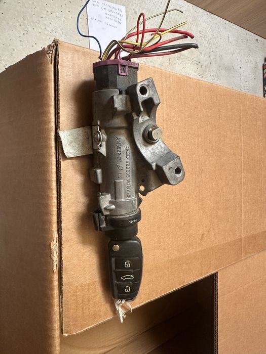 Contact + cheie complet Audi A4 B7 , contact Passat B6 B7 CC